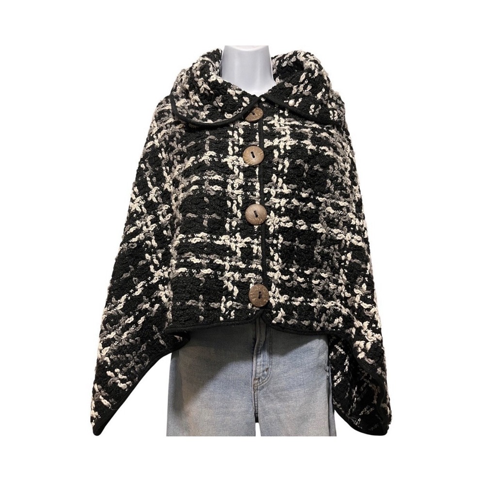 Vintage Y2K Plaid Poncho Wrap Jacket Large Wood Button Black‎ White Boucle Cape